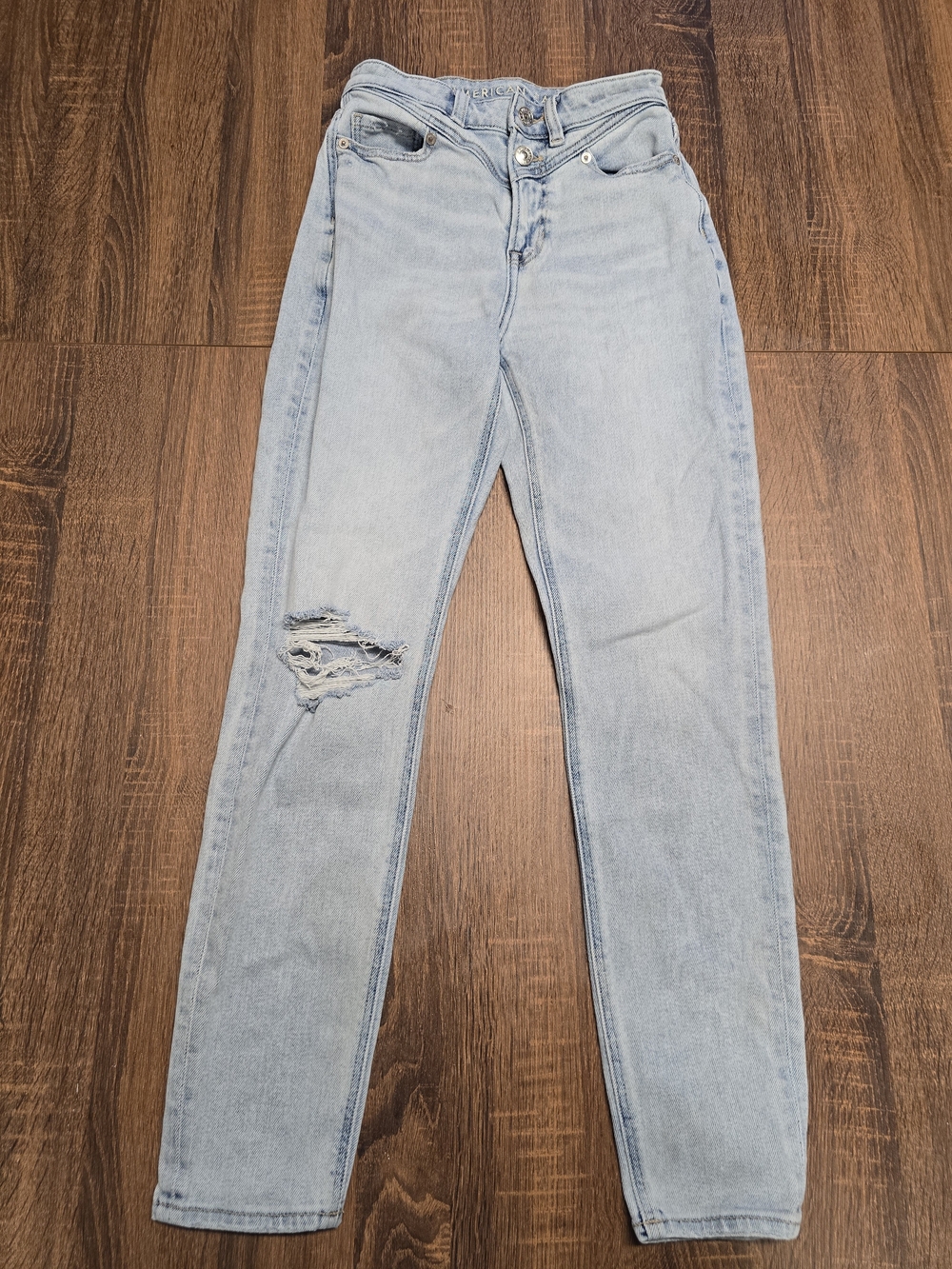 American Eagle Mom Jeans Size 00 Regular Light Wash Distressed High Rise Denim